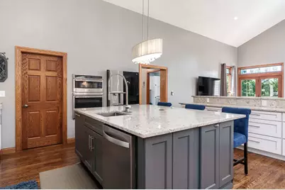 7887 Canterbury Ridge, South Beloit, IL 61080 - Photo 8