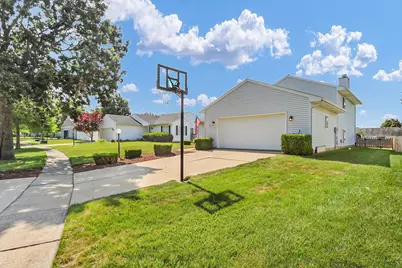 3205 Timberline Drive, Champaign, IL 61822 - Photo 2