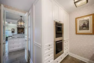 800 N Michigan Ave, Chicago, IL 60611 - Photo 22