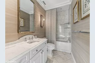 800 N Michigan Avenue #3501, Chicago, IL 60611 - Photo 44