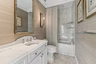 800 N Michigan Ave, Chicago, IL 60611 - Photo 44