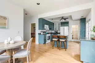 [Address not provided], Oak Park, IL 60302 - Photo 6