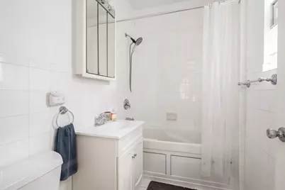 [Address not provided], Oak Park, IL 60302 - Photo 16