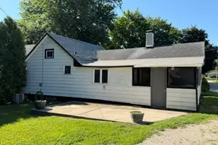 204 3rd St, Mendota, IL 61342 - Photo 10