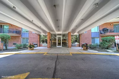 18 E Old Willow Road #101N, Prospect Heights, IL 60070 - Photo 2
