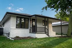 17835 Ridgewood Ave, Lansing, IL 60438 - Photo 1