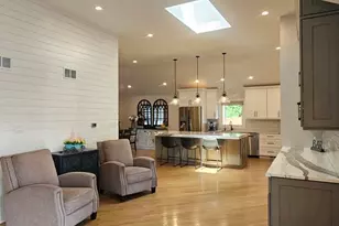 12817 S Surrey Ct, Palos Park, IL 60464 - Photo 6