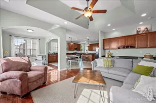2911 Grande Trail, Yorkville, IL 60560 - Photo 18
