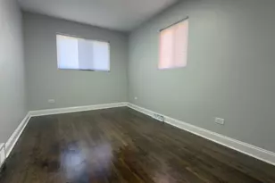 343 W 102nd Pl, Chicago, IL 60628 - Photo 10