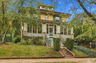 415 Dupage St, Elgin, IL 60120 - Photo 1