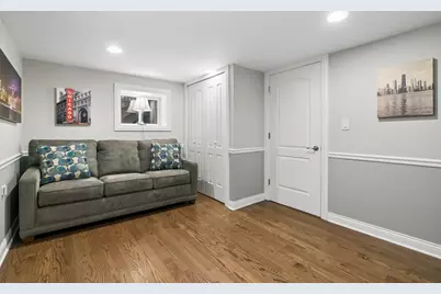 5305 W Addison Street, Chicago, IL 60641 - Photo 32
