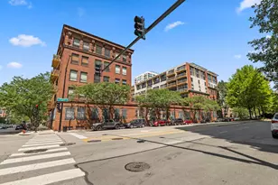 1910 S Indiana Ave, Chicago, IL 60616 - Photo 1