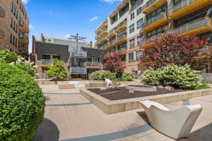 1910 S Indiana Ave, Chicago, IL 60616 - Photo 2