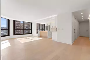 1030 N State St, Chicago, IL 60610 - Photo 4