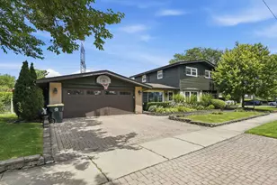 [Address not provided], Morton Grove, IL 60053 - Photo 2