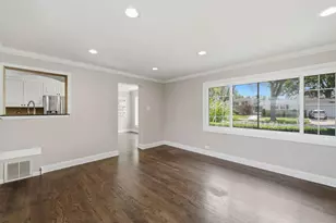 [Address not provided], Morton Grove, IL 60053 - Photo 12