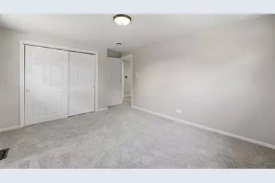 [Address not provided], Morton Grove, IL 60053 - Photo 26