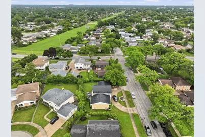 [Address not provided], Morton Grove, IL 60053 - Photo 46