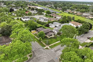 [Address not provided], Morton Grove, IL 60053 - Photo 40