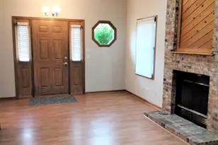 9303 Whitehall Ln, Orland Park, IL 60462 - Photo 2