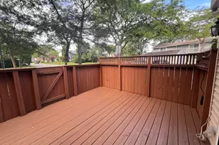 119 Saratoga Ct, Vernon Hills, IL 60061 - Photo 32