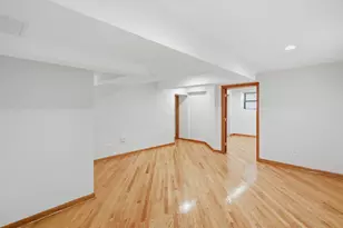 5203 S Woodlawn Ave, Chicago, IL 60615 - Photo 14