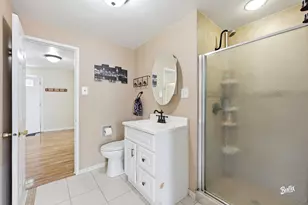 32988 N Meadow Rd, Grayslake, IL 60030 - Photo 8