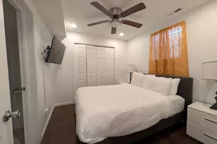 2324 W Monroe St, Chicago, IL 60612 - Photo 6