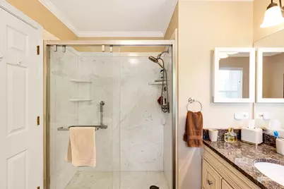 1080 Victoria Drive, Fox River Grove, IL 60021 - Photo 12