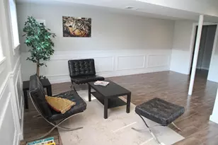 9042 S Emerald Ave, Chicago, IL 60620 - Photo 30
