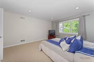 1138 Lynette Dr, Lake Forest, IL 60045 - Photo 34