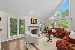 1138 Lynette Dr, Lake Forest, IL 60045 - Photo 8
