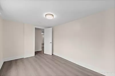 5252 N Mulligan Avenue, Chicago, IL 60630 - Photo 24
