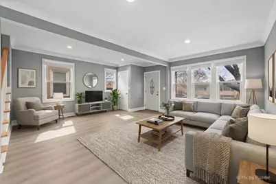 5252 N Mulligan Avenue, Chicago, IL 60630 - Photo 2