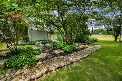 571 Apple River Drive, Naperville, IL 60565 - Photo 32