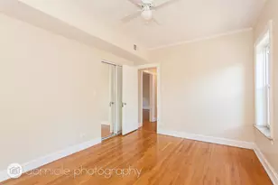 2141 W Arthur Ave, Chicago, IL 60645 - Photo 10