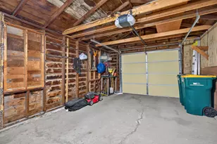 212 Sherman St, Streator, IL 61364 - Photo 36