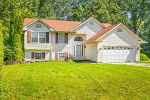 212 Rochester Rd, Poplar Grove, IL 61065 - Photo 1