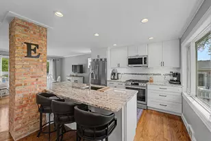 2531 Glenview Rd, Glenview, IL 60025 - Photo 4