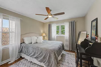 2531 Glenview Road, Glenview, IL 60025 - Photo 12