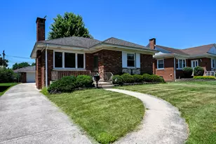 2250 Belleview Ave, Westchester, IL 60154 - Photo 1