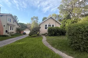 513 E Liberty Dr, Wheaton, IL 60187 - Photo 1