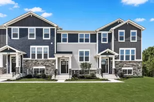 434 Red Oak Cir, Volo, IL 60020 - Photo 1