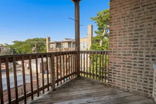1441 W North Shore Ave, Chicago, IL 60626 - Photo 10