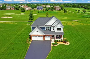 10 Crystal Downs Dr, Hawthorn Woods, IL 60047 - Photo 1