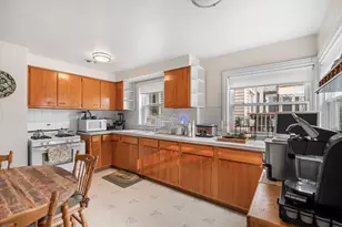 5038 N Nagle Ave, Chicago, IL 60630 - Photo 8