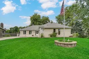 11624 195th St, Mokena, IL 60448 - Photo 8