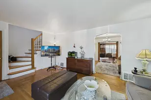 10718 S Trumbull Ave, Chicago, IL 60655 - Photo 6