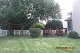 1911 Chestnut Hill Rd, Plainfield, IL 60586 - Photo 6