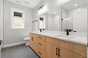 5328 S Mason Ave, Chicago, IL 60638 - Photo 14